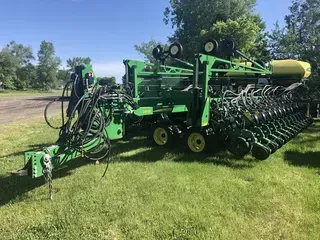 2017 John Deere DB66