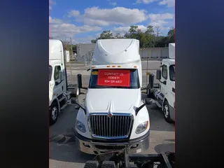 2020 NAVISTAR INTERNATIONAL LT625 SLPR CAB
