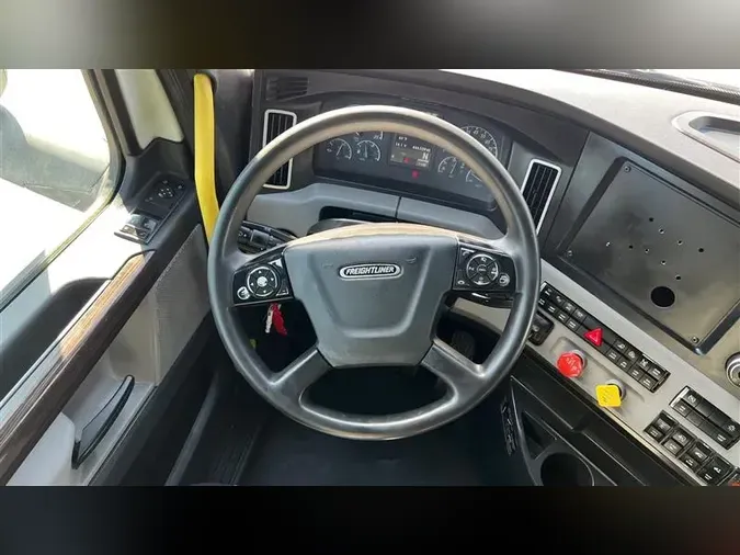 2021 FREIGHTLINER CA126ae2aa83114c8ff122d1e3ac57a3043bb