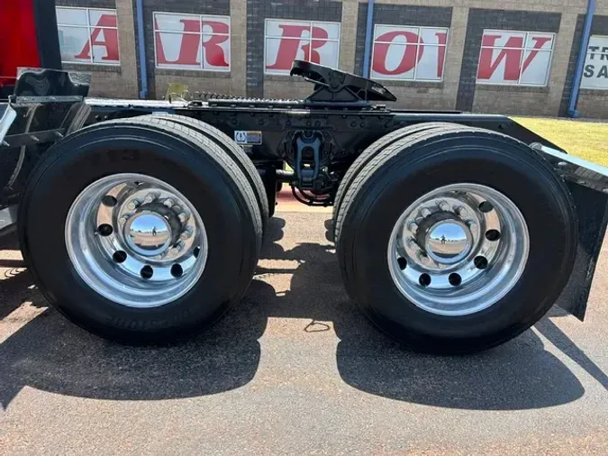 2022 KENWORTH T680ae2d1c8dbba80b50a2d6c2574027b57c