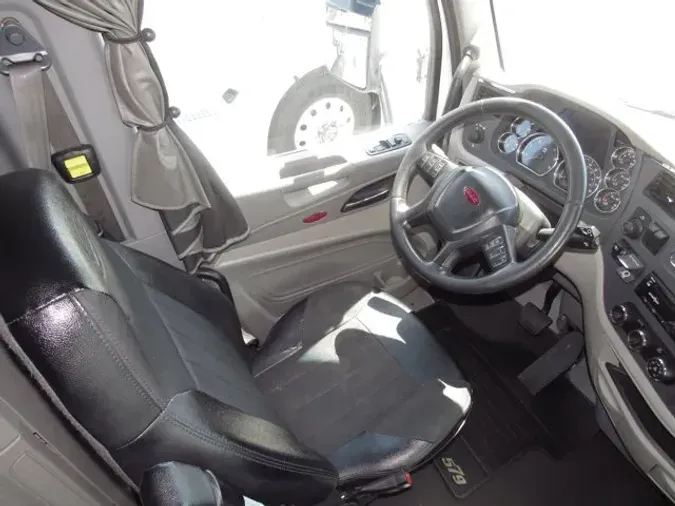 2020 PETERBILT 579