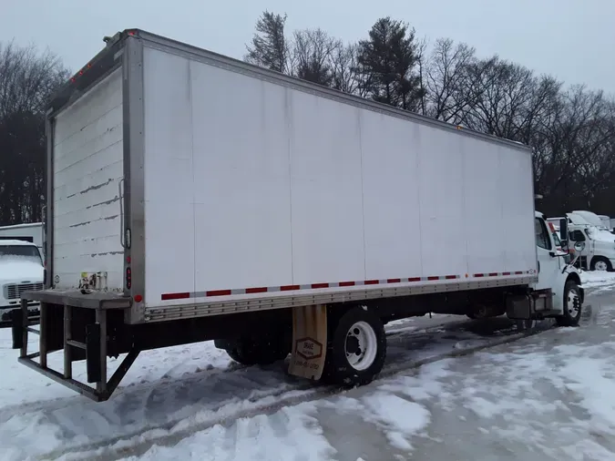 2018 FREIGHTLINER/MERCEDES M2 106