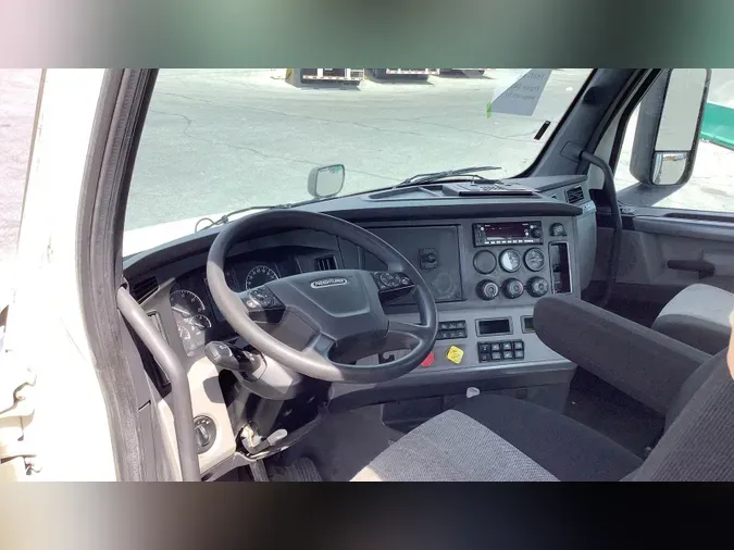 2021 Freightliner Cascadia 126ae38e30242a4333082dd04aef9a10f5c