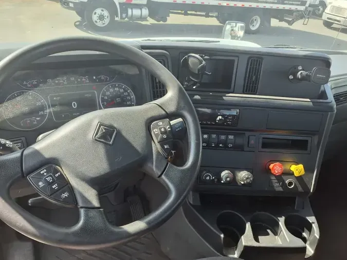 2020 NAVISTAR INTERNATIONAL RH613 DAYCAB S/A