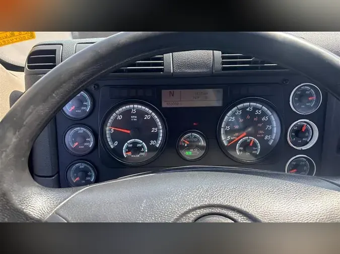 2016 FREIGHTLINER CASCADIA