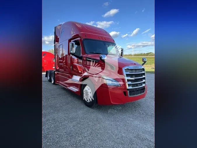 2018 FREIGHTLINER CASCADIA 126