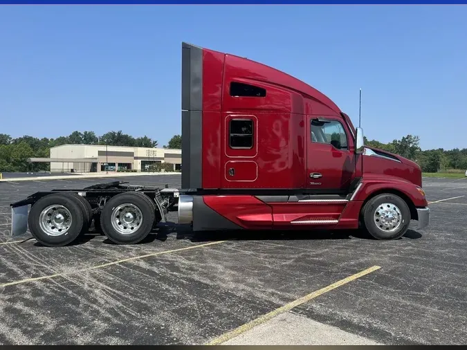 2025 Kenworth T680