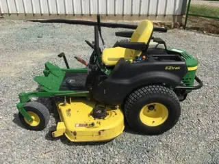 2010 John Deere Z445