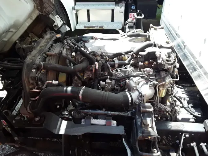 2019 ISUZU NPR