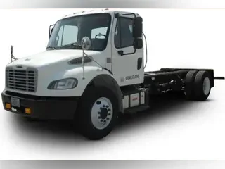2015 Freightliner Business Class M2 106