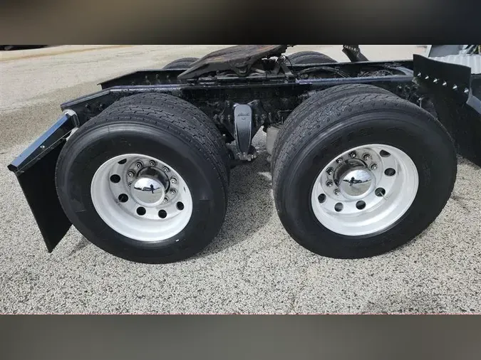 2020 FREIGHTLINER CASCADEVO1