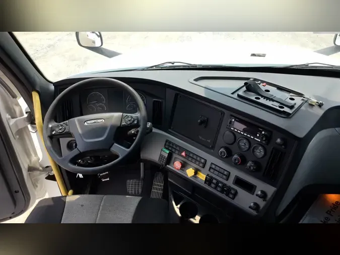 2022 Freightliner Cascadia 126ae4ef191729823a66c994c014b5c03b1