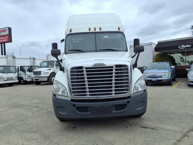 2019 FREIGHTLINER/MERCEDES CASCADIA 125