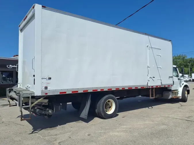 2019 FREIGHTLINER M2 106