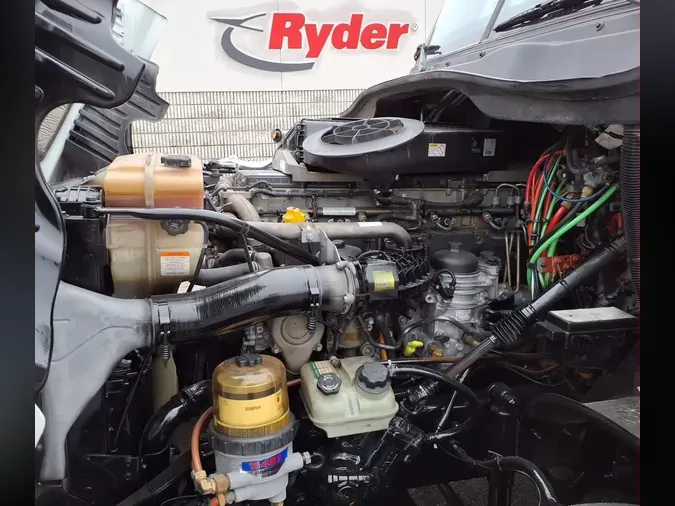 2020 FREIGHTLINER/MERCEDES CASCADIA 125ae51c7534f8e50778caf46a50ff51855