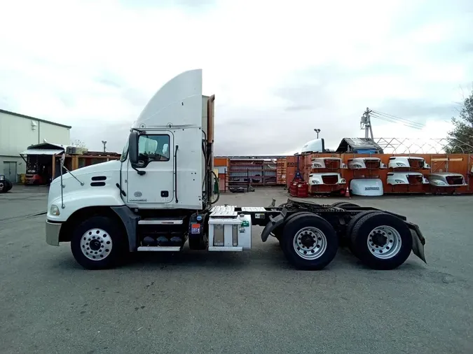 2018 Mack CXU (PINNACLE)