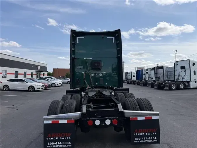 2022 KENWORTH T680