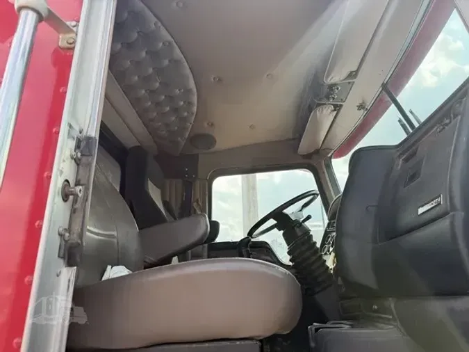 2004 KENWORTH T800