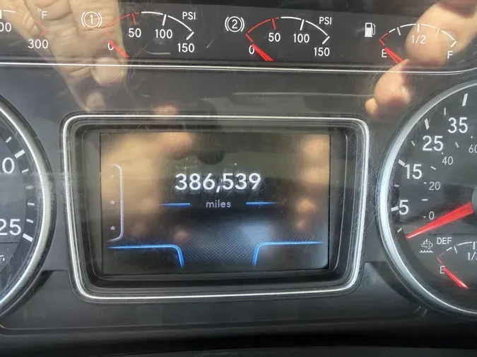 2021 International LT625ae64e853b018d08047e2c0fad8d18c85