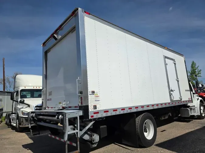 2020 FREIGHTLINER M2 106