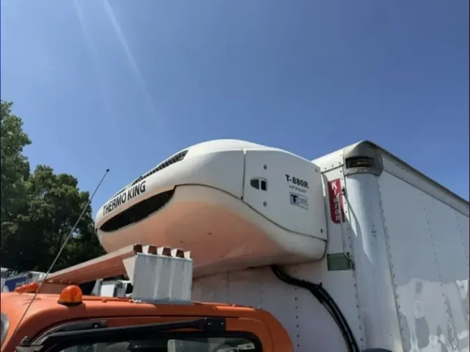 2020 ISUZU NQR