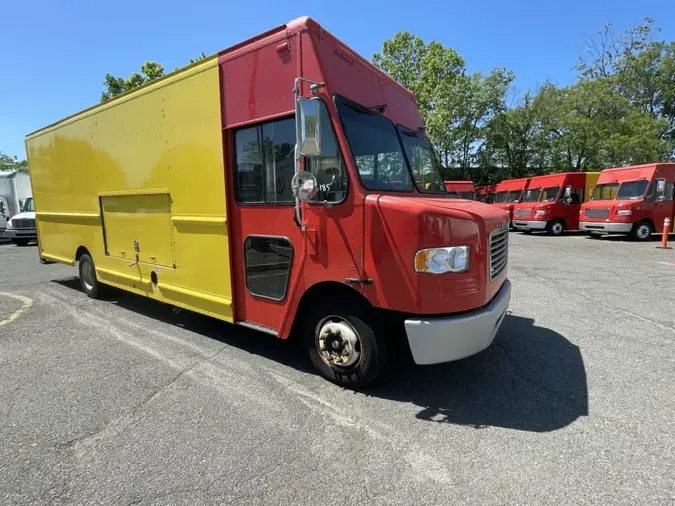 2016 FRTLR CUSTOM CHASSIS CORP MT55