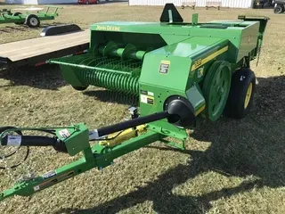 2022 John Deere 338