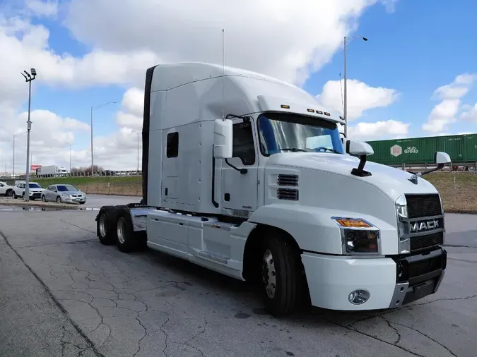 2023 MACK AN64Tae6fb90006f3a200f7f7a08a8a3a6a36