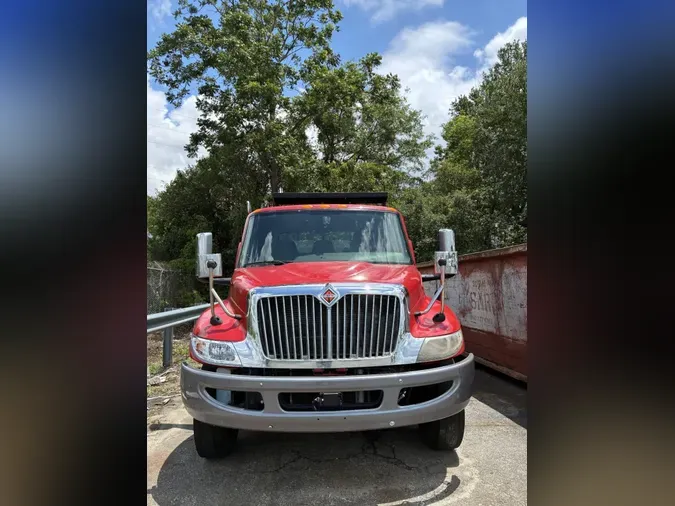 2020 NAVISTAR INTERNATIONAL MV607 (4X2)