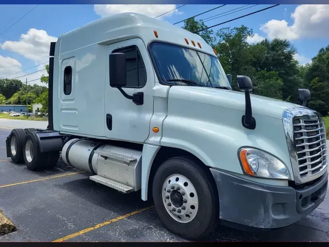 2020 FREIGHTLINER CASCADIA 125