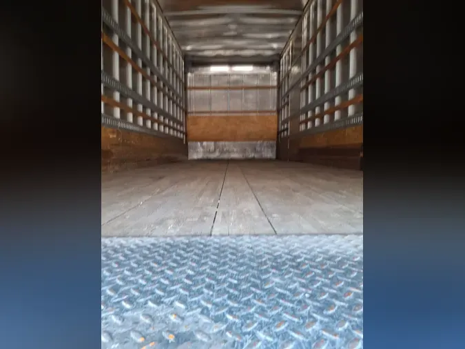 2019 FREIGHTLINER/MERCEDES M2 106