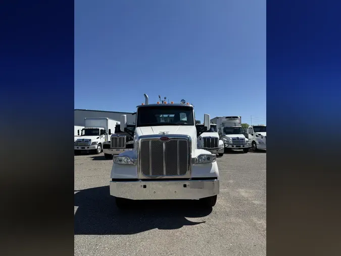 2019 Peterbilt 567