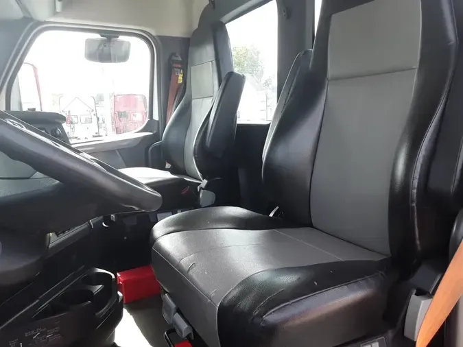 2020 FREIGHTLINER/MERCEDES NEW CASCADIA PX12664