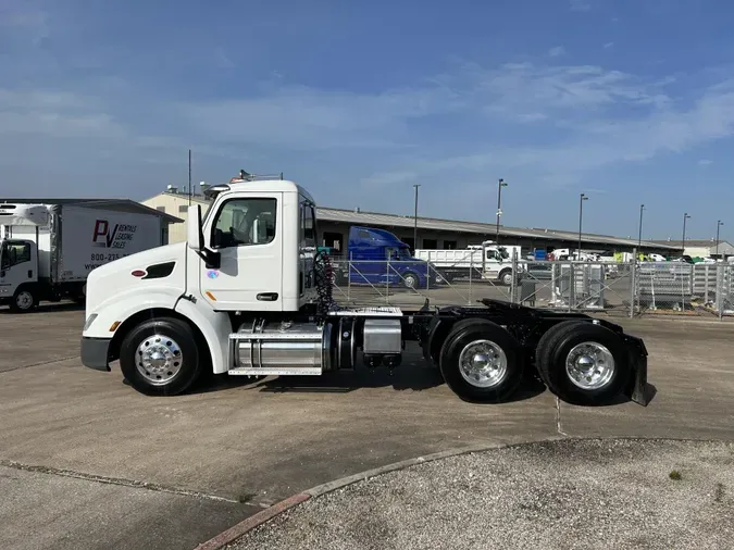 2020 Peterbilt 579