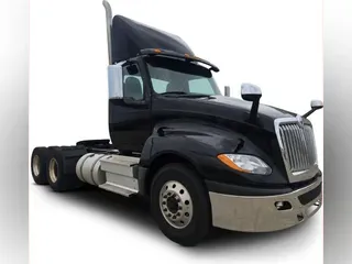 2020 International LT625