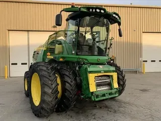 2017 John Deere 8800