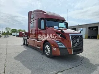 2023 VOLVO VNL64T860