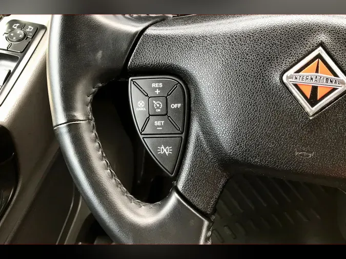 2021 INT LT625 6x4