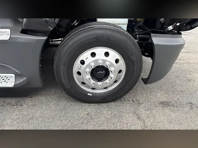 2022 INTERNATIONAL LT