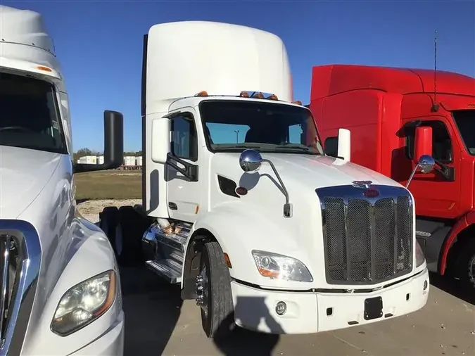 2020 PETERBILT 579