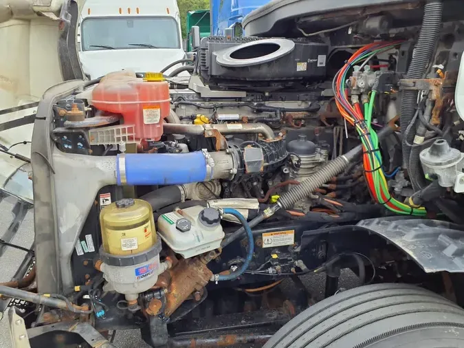 2019 FREIGHTLINER NEW CASCADIA 126