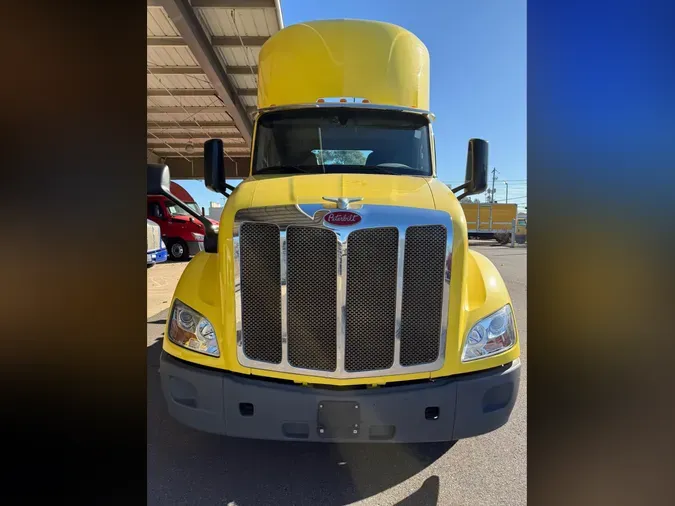 2021 Peterbilt 579