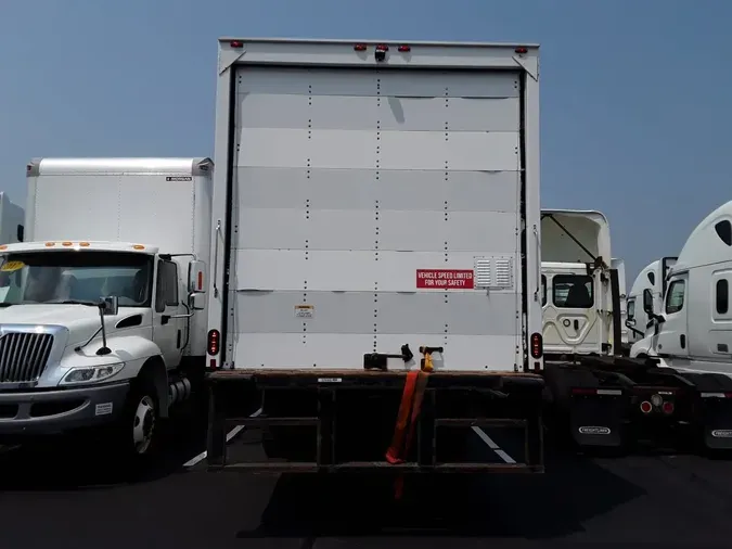 2022 FREIGHTLINER/MERCEDES M2 106ae8d6116c27aee4a12e56fe291142ab9