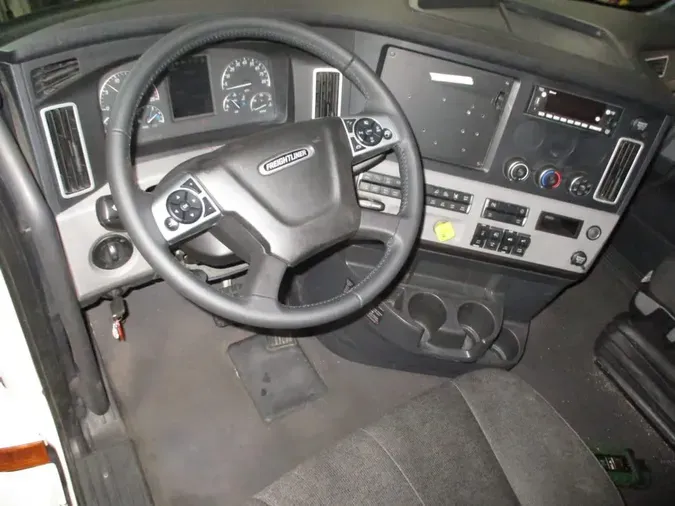 2022 FREIGHTLINER/MERCEDES NEW CASCADIA PX12664