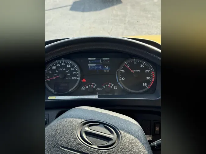 2020 Hino 338