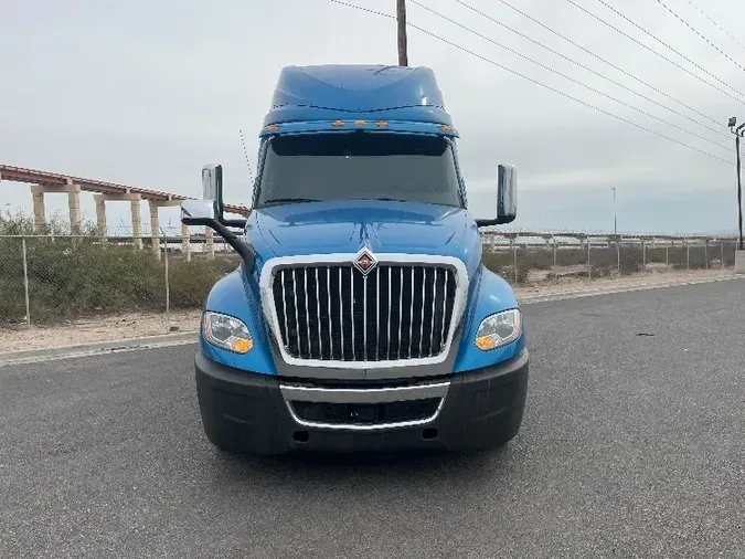 2019 International LT625