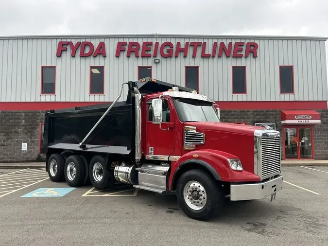 2019 Freightliner 122SD