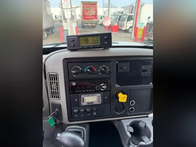 2019 NAVISTAR INTERNATIONAL 4300