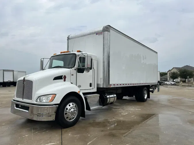 2019 Kenworth T270