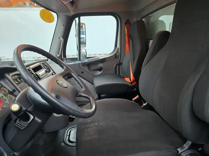 2020 FREIGHTLINER/MERCEDES M2 106aea346d7f31cf2aa3b6fc3aaca0295c6